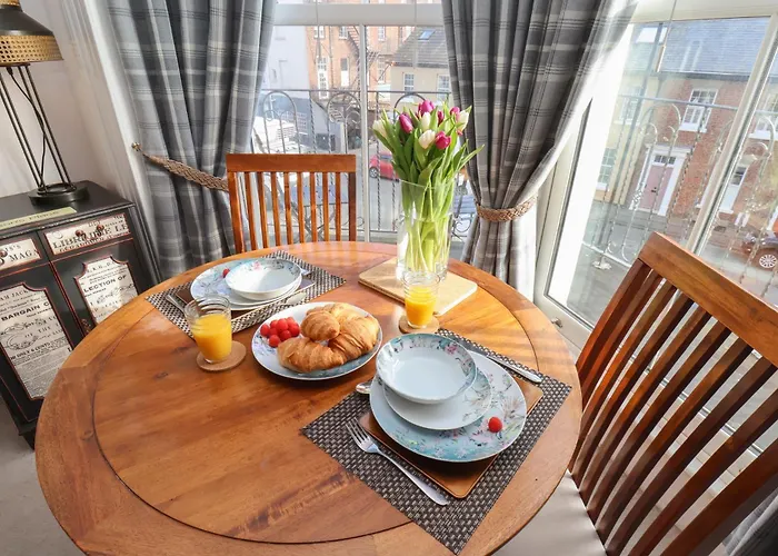 Mason's Place * Whitby