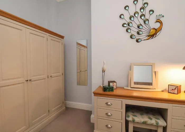 Mason's Place * Whitby